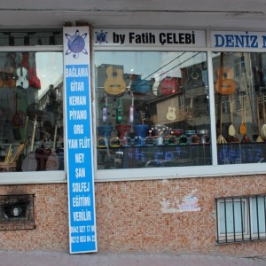 Deniz Müzik Merkezi: Piyano Kursu, Gitar Kursu, Keman Kursu, Bağlama Kursu